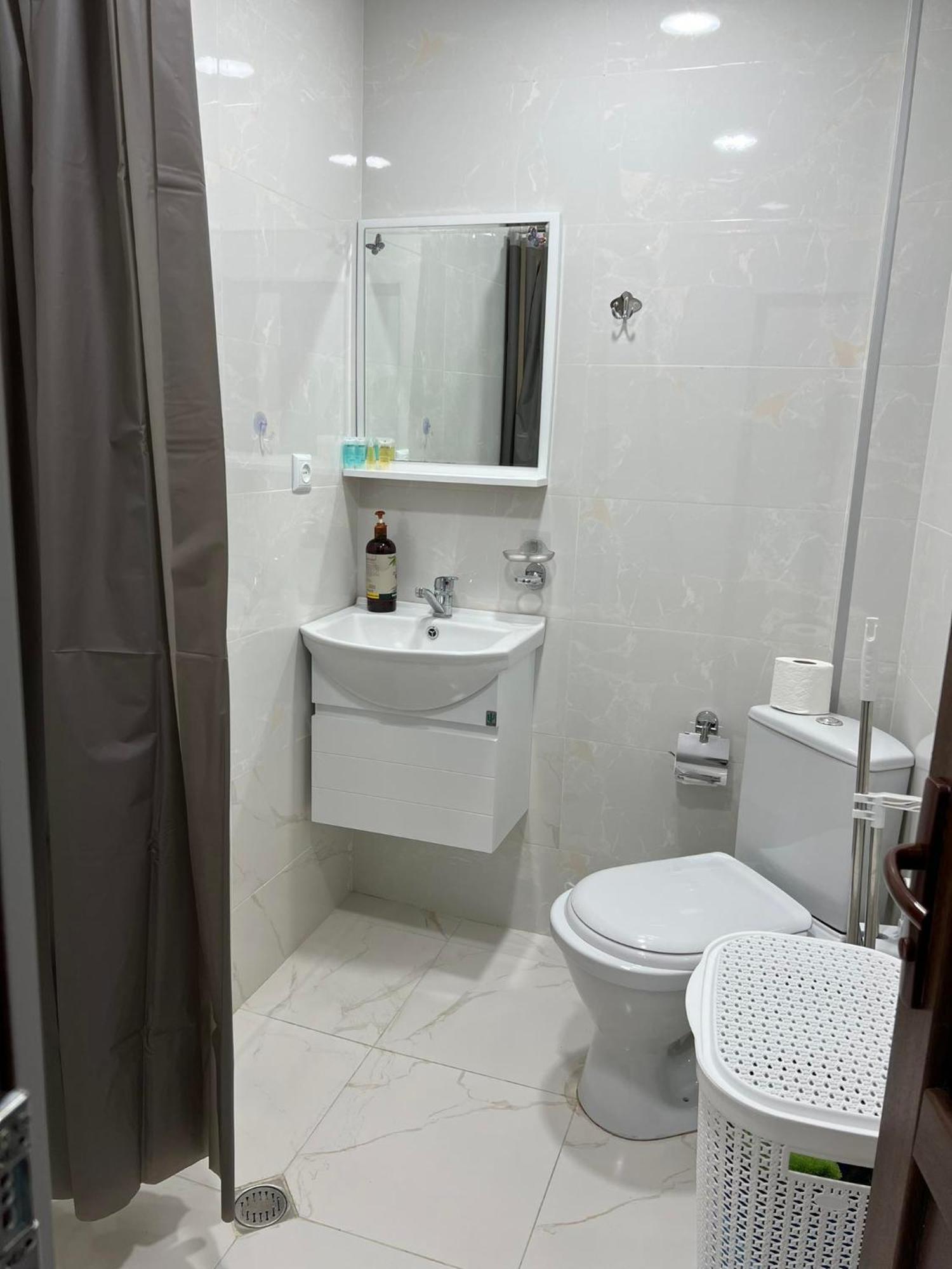 Kutaisi Apartment Exteriör bild